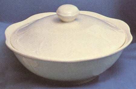 Heirloom Round Covered Vegetable