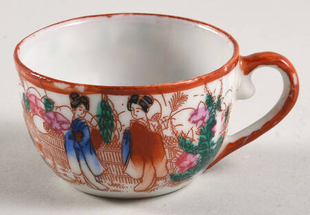N4613 Child's Cup No Saucer