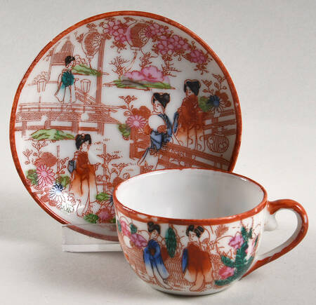 N4613 Child's Cup & Saucer Set