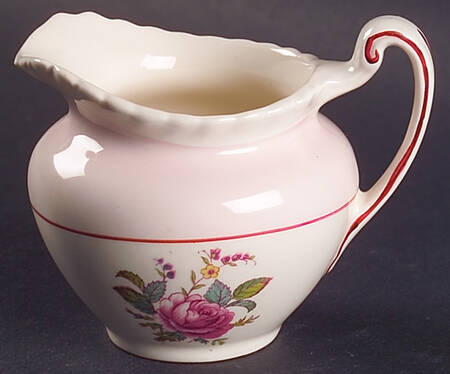JB21 Pink Mini Creamer