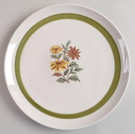 Lynn Cake Plate