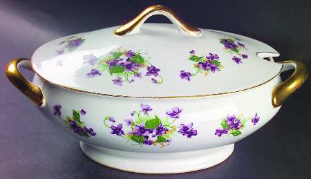 Sweet Violet Oval Tureen & Lid
