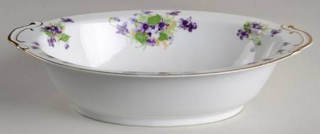 Sweet Violet 10" Oval Vegetable Bowl