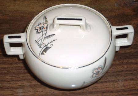 JB791 Sugar Bowl & Lid