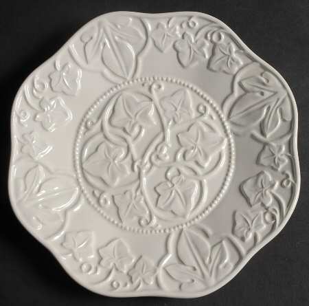 Villa Verde Salad/Dessert Plate