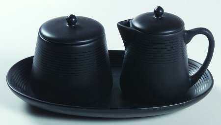 Colin Cowie Noir (Nero, Black) Creamer & Sugar with Lid & Tray Set