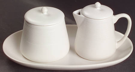 Bianco Creamer & Sugar with Lids & Tray