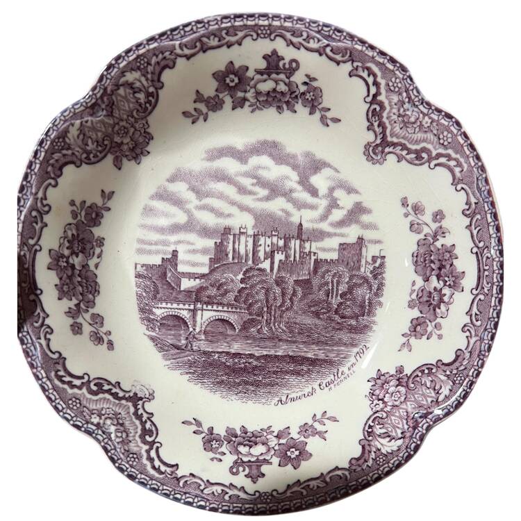 Old Britain Castles Lavender (Ribbed Edge) Fruit/Dessert (Sauce) Bowl
