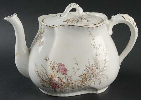 JB821 Teapot & Lid