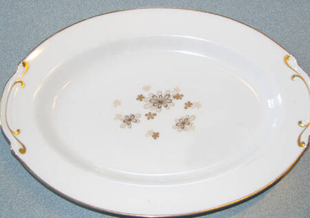 Shelbourne 14" Oval Serving Platter
