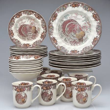 Autumn Monarch 32 Piece Set