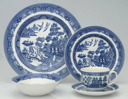 Willow Blue ("England 1883" Backstamp, China) 20 Piece Set