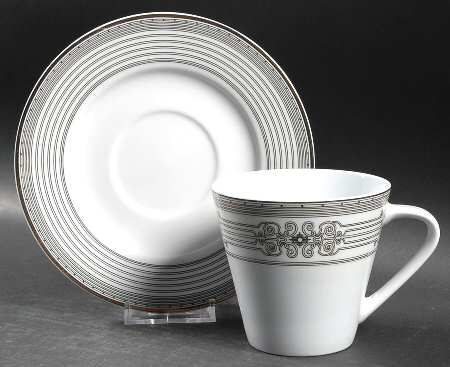 Westchester Flat Cup & Saucer Set