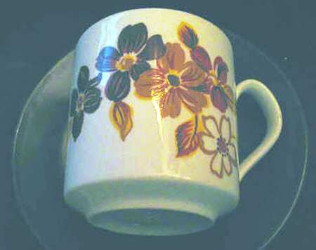 Brasilia Flat Cup & Saucer Set