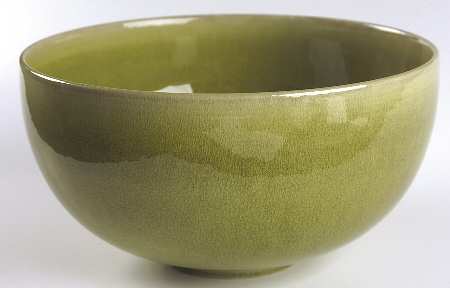 Tourron Tilleul (Avocado Green) 9" Round Vegetable Bowl
