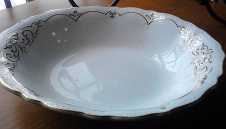 JB885 8" Oval Vegetable Bowl