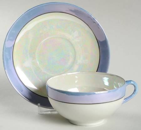 JAP545 Footed Cup & Saucer Set