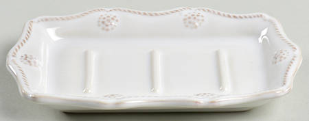 Berry and Thread Whitewash Soap Dish
