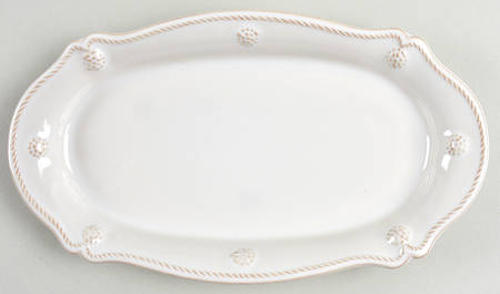 Berry and Thread Whitewash 10" Oval Tray