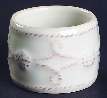 Berry and Thread Whitewash Napkin Ring