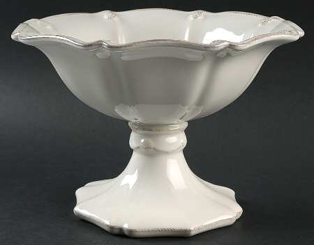 Berry and Thread Whitewash Compote