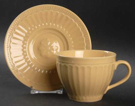 Coventry Yellow Flat Cup & Saucer Set