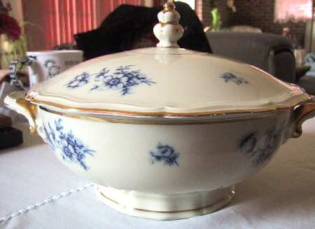 JOH340 Round Covered Vegetable