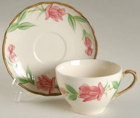 Rose Wood Flat Cup & Saucer Set