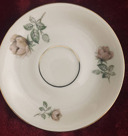 JOH342 Saucer