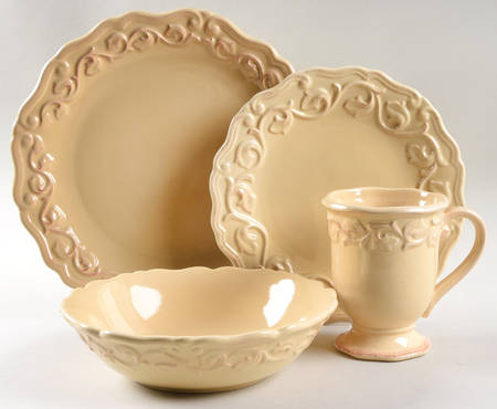 Felice Yellow 4 Piece Place Setting