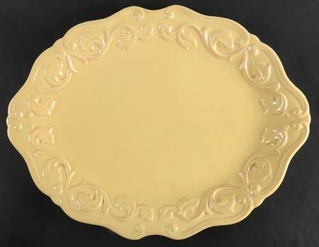 Felice Yellow 18" Oval Serving Platter