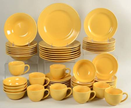 Chateau Buttercup (Yellow) 56 Piece Set
