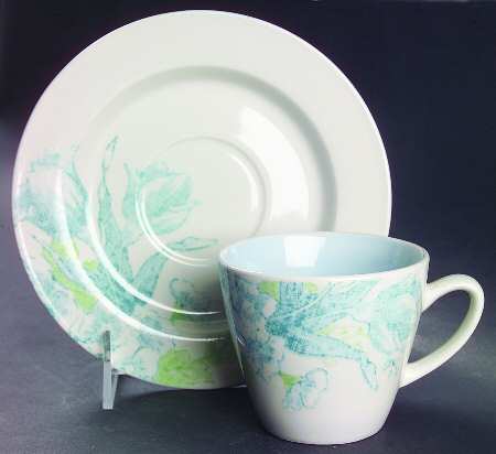 Chambray Flat Cup & Saucer Set