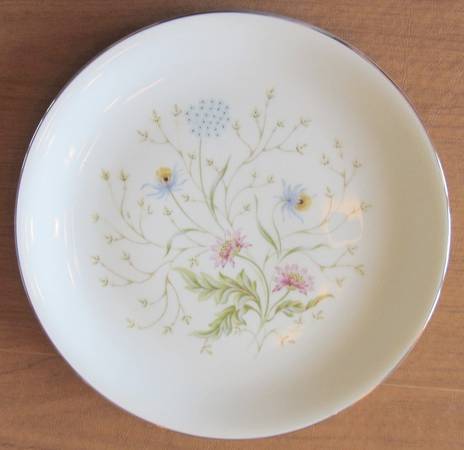 Garden Spray Bread & Butter Plate