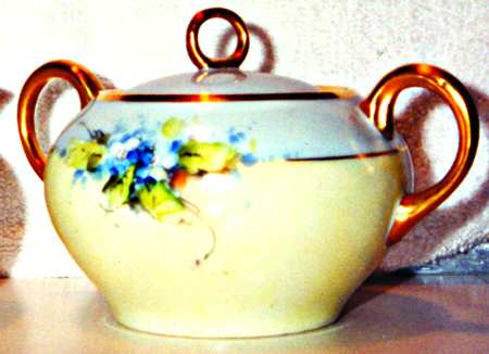 JAP642 Sugar Bowl & Lid