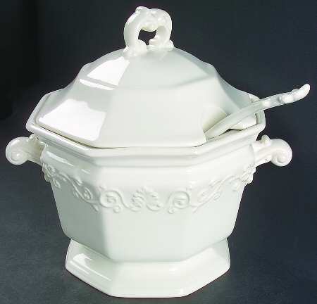 Vanessa White Tureen & Lid w/Ladle