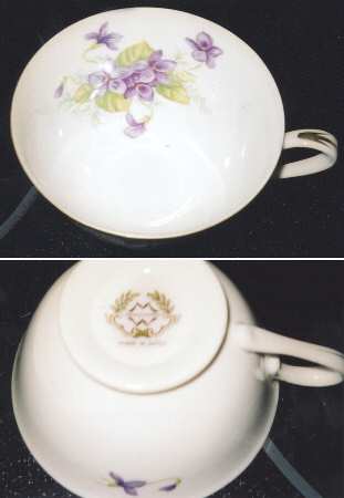 JAP704 Footed Cup