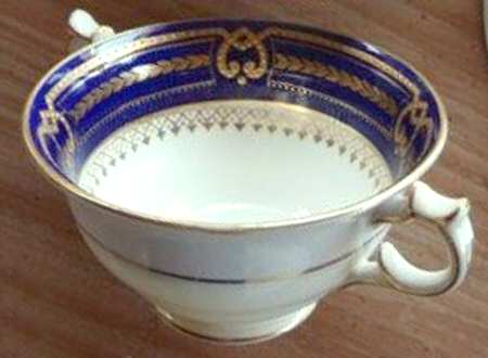 21399 Footed Bouillon Cup & Saucer