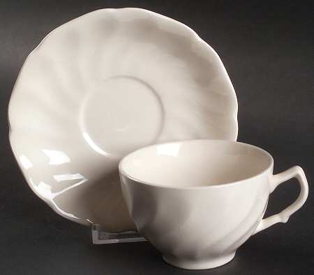 Old Chelsea Flat Cup & Saucer Set