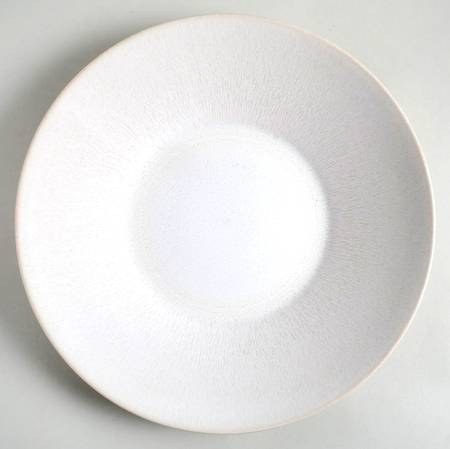 Vuelta White Pearl 12" Chop Plate (Round Platter)