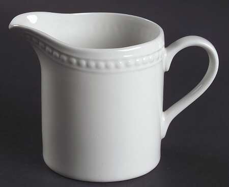 Elegant Pearl White Creamer