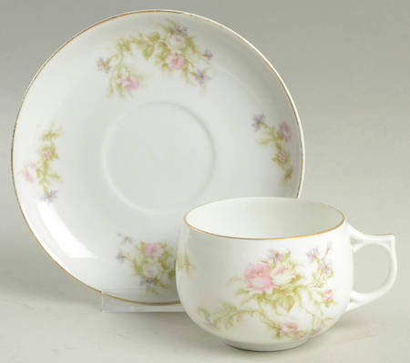 3766 Flat Cup & Saucer Set