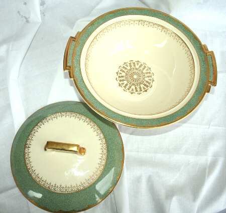 JB974 Round Covered Vegetable
