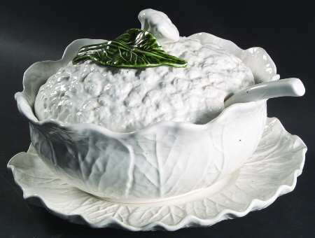 JWI7 Oval Tureen & Lid w/Ladle & Underplate
