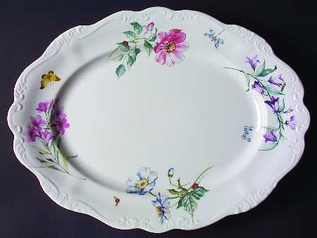 Secret Meadow 15" Oval Serving Platter