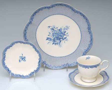 Victorian Rose 4 Piece Set
