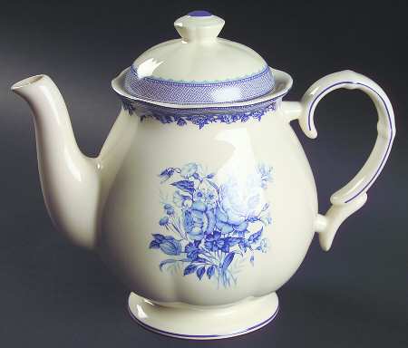 Victorian Rose Tea/Coffee Pot & Lid