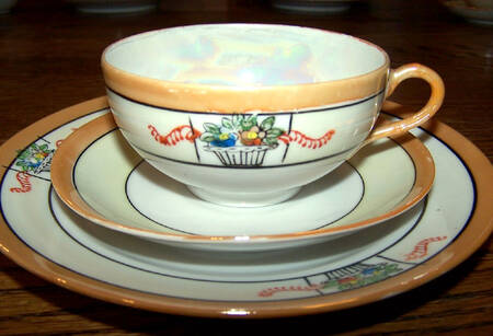 JAP734 Flat Cup & Saucer Set