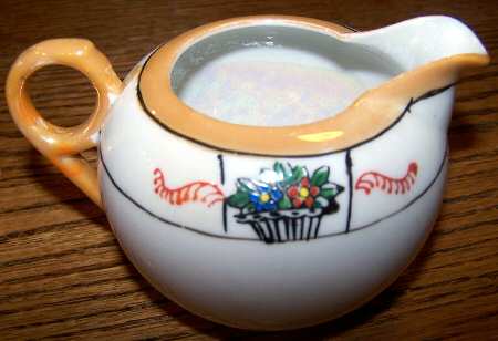JAP734 Creamer