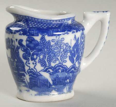 Blue Willow (Child's Set, Made in Japan) Toy Creamer